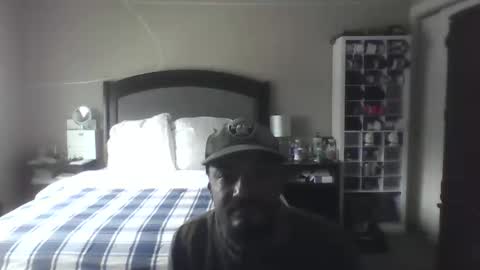 Snapshot of gifted_blacksnake chatting on 10/12/25, 04:39 Gifted online show from 10/12/25, 04:39