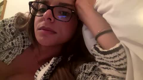 Snapshot of gigi_paris chatting on 10/12/25, 11:59 gigi_paris online show from 10/12/25, 11:59