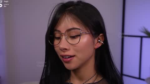 Snapshot of gigi_ulala chatting on 11/09/25, 08:18 80 off in my OF gigipriv online show from 11/09/25, 08:18