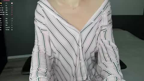 Snapshot of gigihadd chatting on 10/01/25, 01:50 gigihadd online show from 10/01/25, 01:50