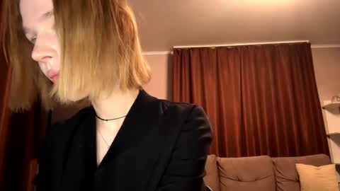 Molly online show from 10/14/25, 07:25