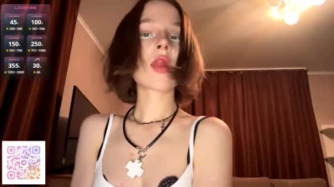 Molly online show from 11/12/25, 07:24