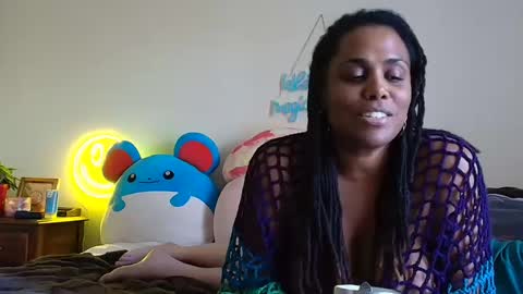 Snapshot of gigimcfee chatting on 09/09/25, 08:19 G Money online show from 09/09/25, 08:19