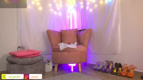 GiiaDior online show from 11/14/25, 12:26