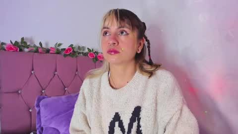 Snapshot of gilakat chatting on 02/11/25, 10:48 gilakat online show from 02/11/25, 10:48