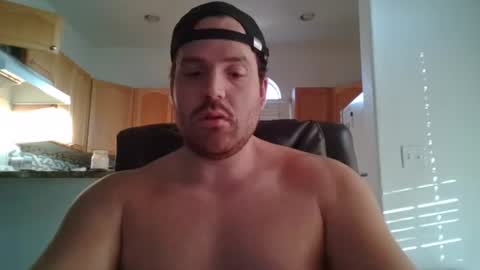 Snapshot of gildedsins1 chatting on 01/31/25, 11:24 WildBoyVibes online show from 01/31/25, 11:24