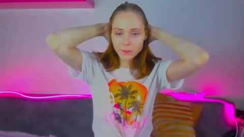 Snapshot of gina_lovelyy chatting on 10/10/25, 11:09 Gina online show from 10/10/25, 11:09