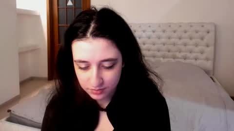 Kate online show from 02/04/25, 12:33