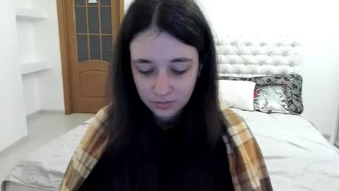 Kate online show from 10/13/25, 08:58