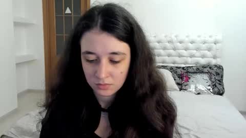 Kate online show from 10/24/25, 09:06