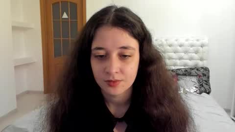 Kate online show from 11/03/25, 09:21