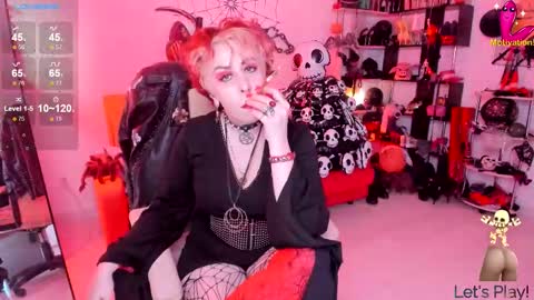 Snapshot of ginamiracle chatting on 10/28/25, 12:25 Gina Moor online show from 10/28/25, 12:25