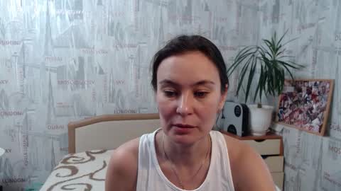 ginaxsoulah   online show from 10/03/25, 09:28