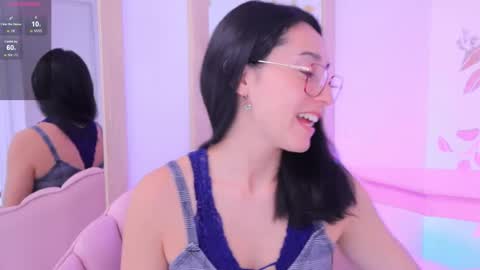 Snapshot of ginevra_esposito chatting on 09/15/25, 12:38 Ginn online show from 09/15/25, 12:38