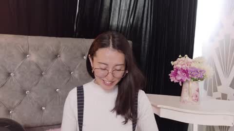Snapshot of ginevra_esposito chatting on 09/17/25, 12:51 Ginn online show from 09/17/25, 12:51