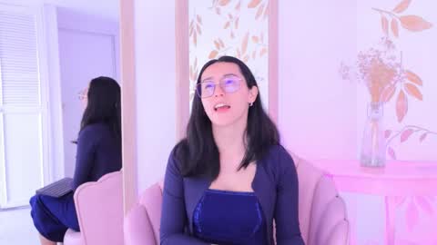 Snapshot of ginevra_esposito chatting on 09/24/25, 12:52 Ginn online show from 09/24/25, 12:52