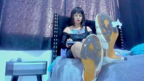 Miss online show from 10/13/25, 05:35