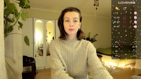 Snapshot of gingerbread__house chatting on 12/26/24, 09:26 Vasilisa online show from 12/26/24, 09:26