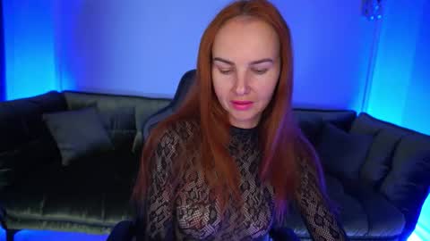 GinegerGazee online show from 10/26/25, 07:36