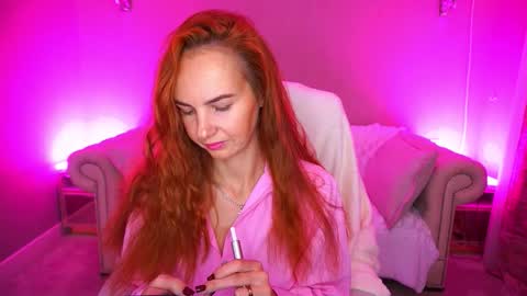 GinegerGazee online show from 11/10/25, 07:29