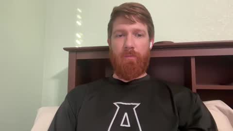 Snapshot of gingermania10 chatting on 12/12/24, 09:15 gingermania10 online show from 12/12/24, 09:15