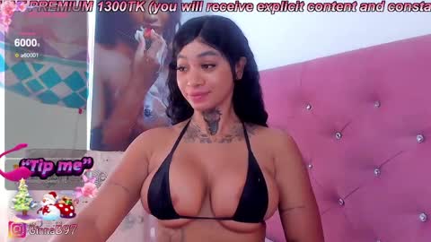 Snapshot of ginnabolton chatting on 12/11/24, 02:33 Ginna Bolton online show from 12/11/24, 02:33