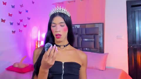 gio_gray online show from 10/09/25, 10:13