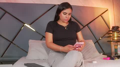 giorgia online show from 10/23/25, 03:06