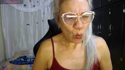 Snapshot of giorgia_xue53 chatting on 03/06/25, 02:30 Mary online show from 03/06/25, 02:30