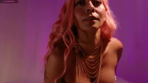 Snapshot of giorgialuxe chatting on 10/26/25, 12:27 Giorgia Luxe online show from 10/26/25, 12:27