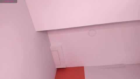 Snapshot of giovanna_oliveira chatting on 10/05/25, 06:39 Giovanna online show from 10/05/25, 06:39