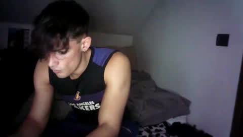 Snapshot of giovyyx chatting on 02/17/25, 05:21 giovyyx online show from 02/17/25, 05:21