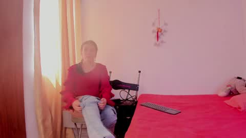 Girasol Walton online show from 02/07/25, 03:41