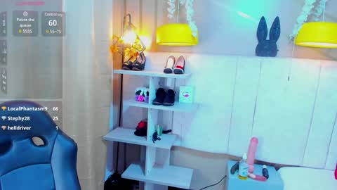 Snapshot of girl_amada chatting on 01/02/25, 11:38 Girl Amada online show from 01/02/25, 11:38
