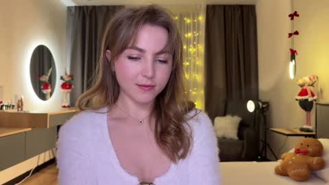 Snapshot of girl_next_door19 chatting on 12/28/24, 05:23 Sabi ------ online show from 12/28/24, 05:23