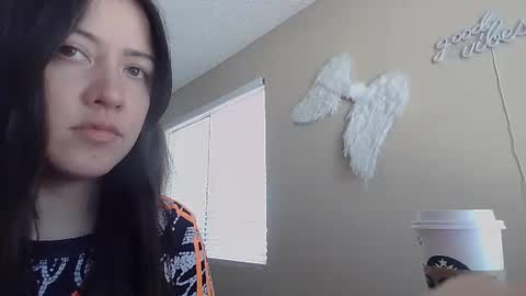 Snapshot of girlnextdoor702 chatting on 10/16/25, 04:41 Jasmine online show from 10/16/25, 04:41