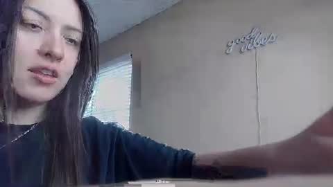 Snapshot of girlnextdoor702 chatting on 11/12/25, 04:29 Jasmine online show from 11/12/25, 04:29