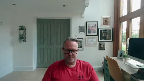 girlsandbikes online show from 09/12/25, 11:10