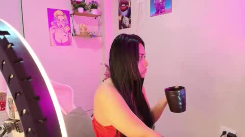 Snapshot of gisellegreyy1 chatting on 09/20/25, 10:27 gisellegreyy1 online show from 09/20/25, 10:27