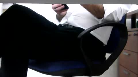 Snapshot of gitano691 chatting on 12/11/24, 08:36 gitano691 online show from 12/11/24, 08:36