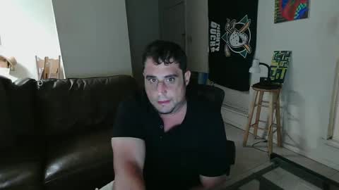 Snapshot of gitmehard008 chatting on 09/18/25, 04:36 gitmehard008 online show from 09/18/25, 04:36