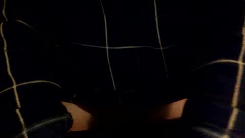 giutomma930394 online show from 11/16/25, 11:27