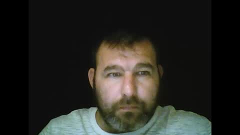 Snapshot of gjleeke chatting on 09/26/25, 09:30 guzz online show from 09/26/25, 09:30