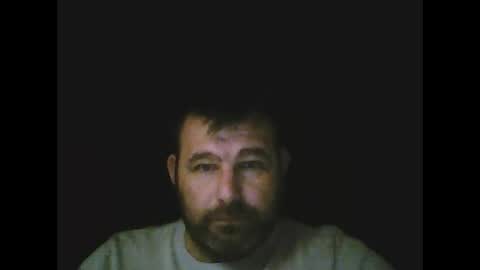 Snapshot of gjleeke chatting on 11/12/25, 10:52 guzz online show from 11/12/25, 10:52