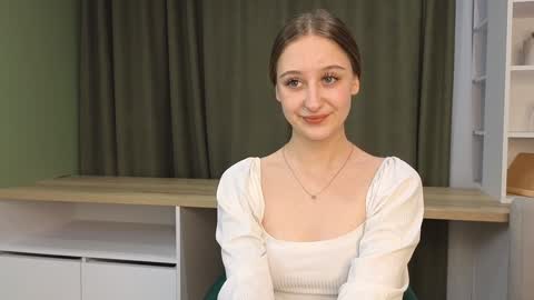 Michelle online show from 01/23/25, 04:19