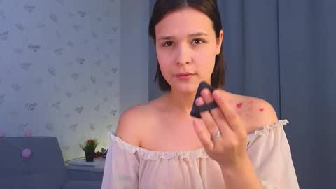 Michelle online show from 09/21/25, 03:08