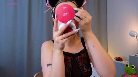 Michelle online show from 10/23/25, 03:06