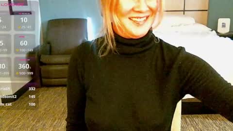 Gwendolyn online show from 12/29/24, 09:20