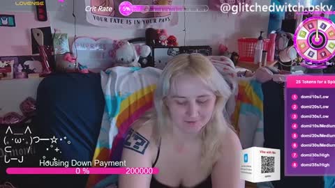Snapshot of glitchwitch chatting on 01/07/25, 02:41 Glitch online show from 01/07/25, 02:41
