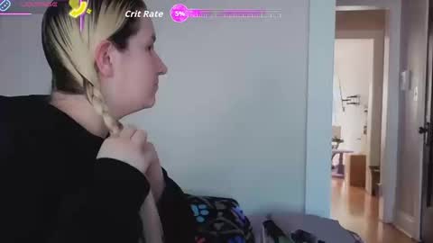 Snapshot of glitchwitch chatting on 10/12/25, 02:38 Glitch online show from 10/12/25, 02:38